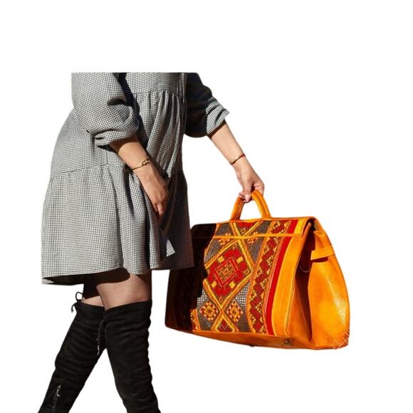 Oversized Doctor's Carpet Bag - Picture 3 of 4